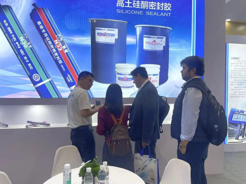 Glorystar showcases sealing solutions at FBC 2024 in Shanghai