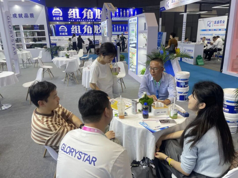 Glorystar showcases sealing solutions at FBC 2024 in Shanghai