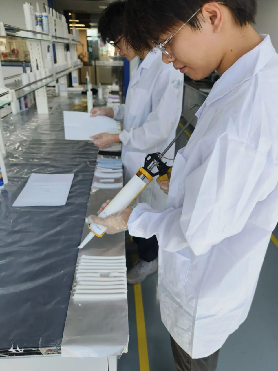 Glorystar showcases sealing solutions at FBC 2024 in Shanghai