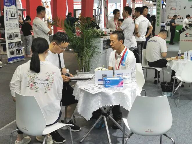 Glorystar showcases building and interior sealants at CBD Fair 2024