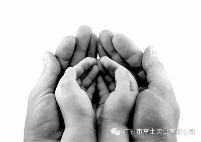 Glorystar will accompany you every Father’s Day